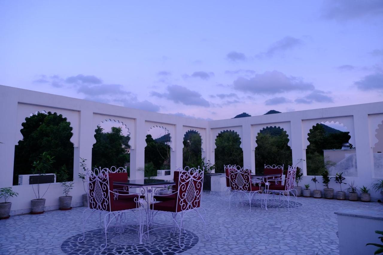 Emperor Palace udaipur Eksteriør billede