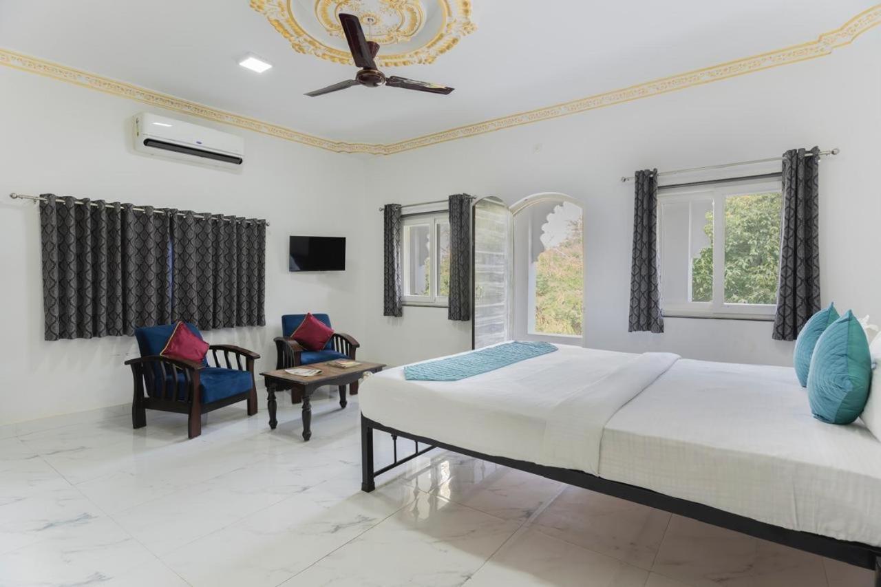 Emperor Palace udaipur Eksteriør billede